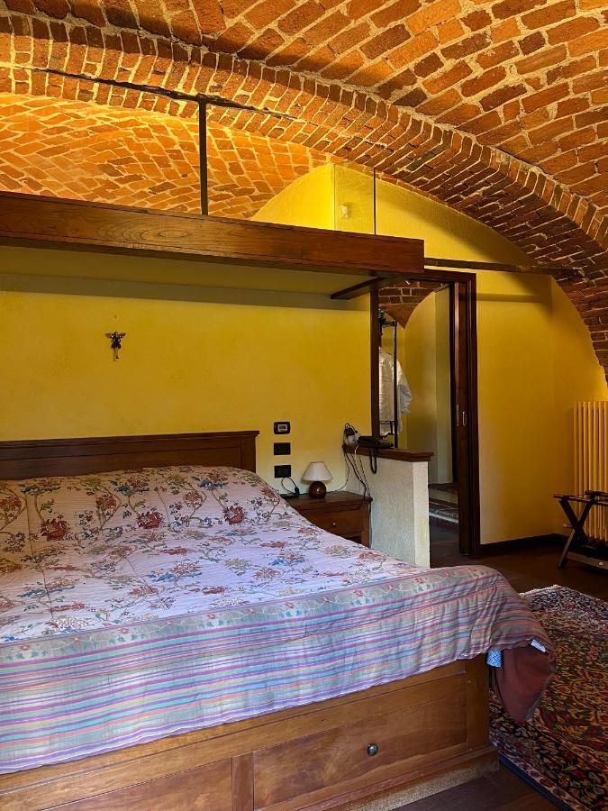 Отель La Casa Arancione Boves Экстерьер фото