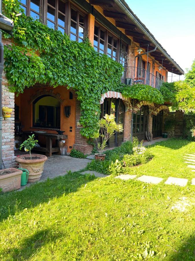 Отель La Casa Arancione Boves Экстерьер фото